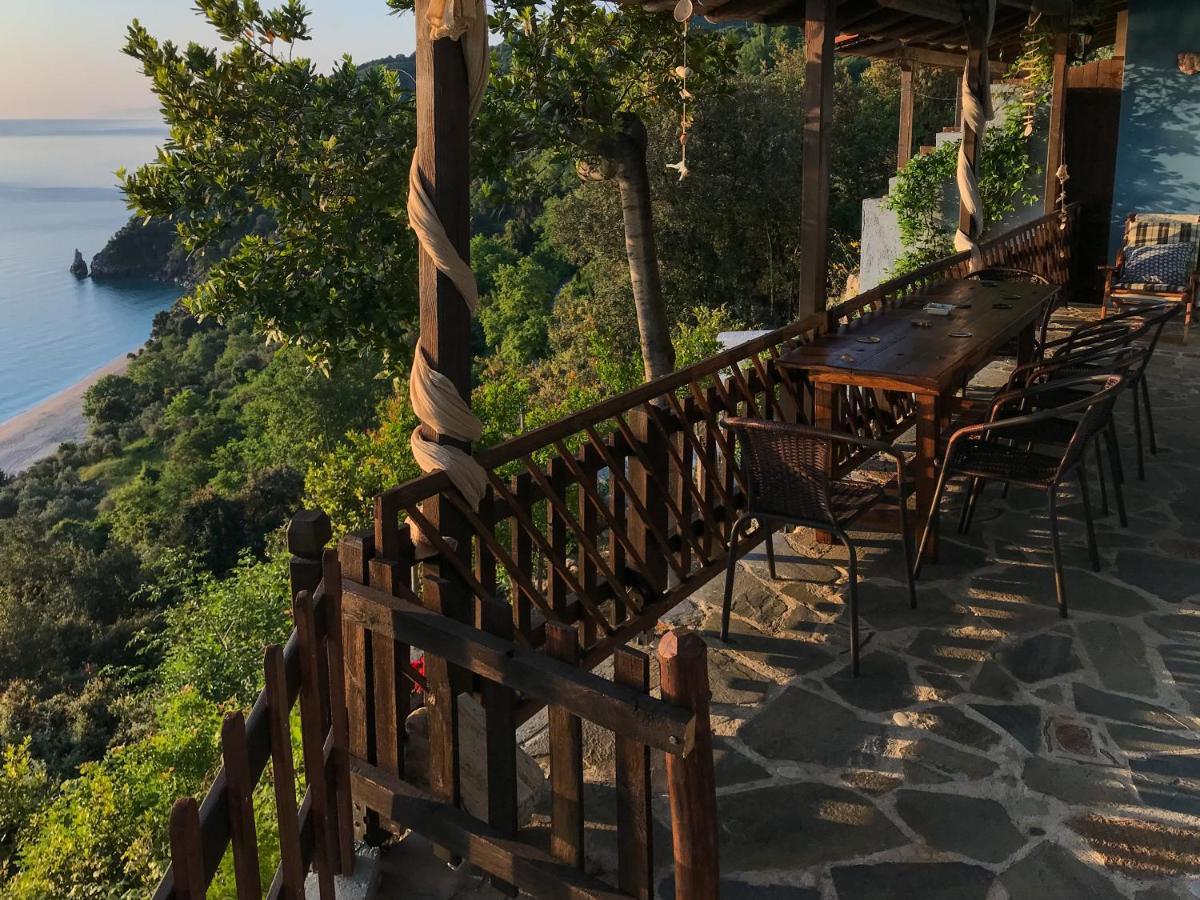 Vila Balcony On The Rocks Agioi Saranta Exteriér fotografie